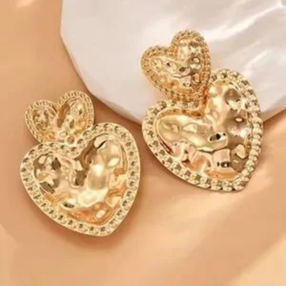 Zara gold Heart-Shaped Earrings